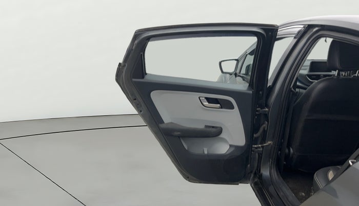 2020 Tata ALTROZ XZ PETROL, Petrol, Manual, 52,416 km, LHS Rear Door