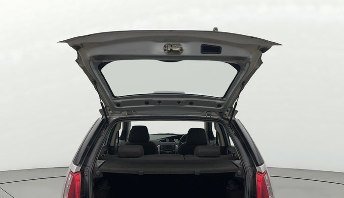 2015 Tata Bolt XM REVOTRON, Petrol, Manual, 77,367 km, Boot Door Open