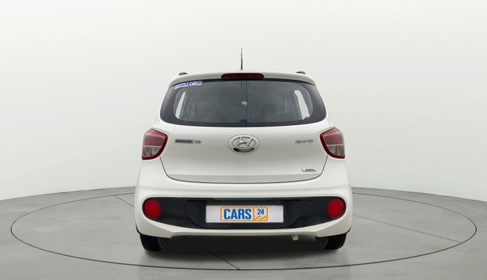 2018 Hyundai Grand i10 SPORTZ (O) AT 1.2 KAPPA VTVT, Petrol, Automatic, 20,824 km, Back/Rear
