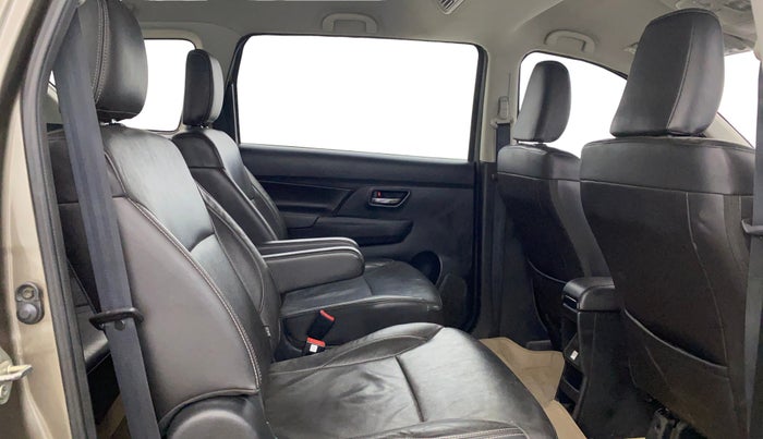 2019 Maruti XL6 ALPHA MT, Petrol, Manual, 68,590 km, Right Side Rear Door Cabin