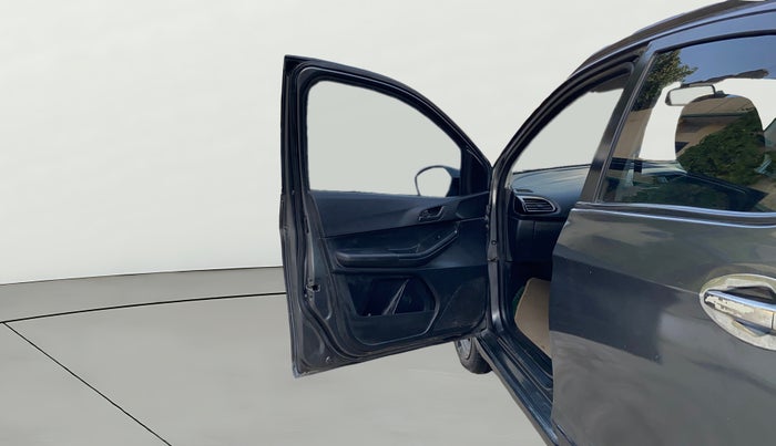 2022 Tata TIAGO NRG XZ AMT, Petrol, Automatic, 27,604 km, LHS Front Door