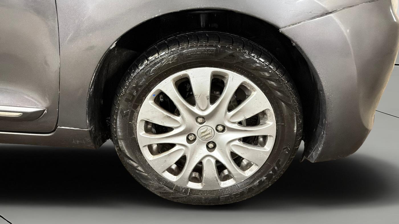 2017 Maruti Baleno ZETA CVT PETROL 1.2, Petrol, Automatic, 56,534 km, Right Front Wheel
