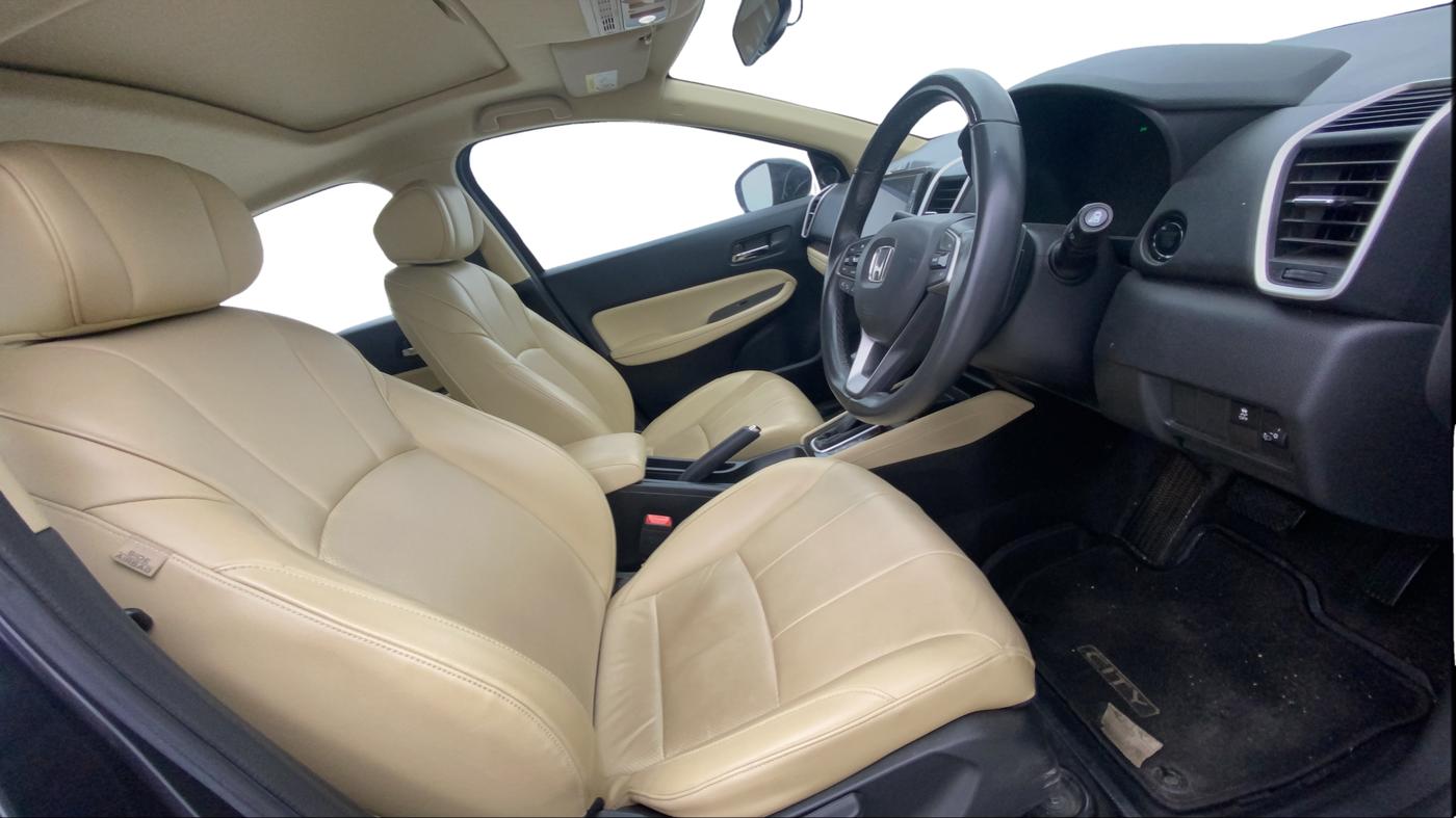 2022 Honda City 1.5L I-VTEC ZX CVT, Petrol, Automatic, 31,721 km, Right Side Front Door Cabin