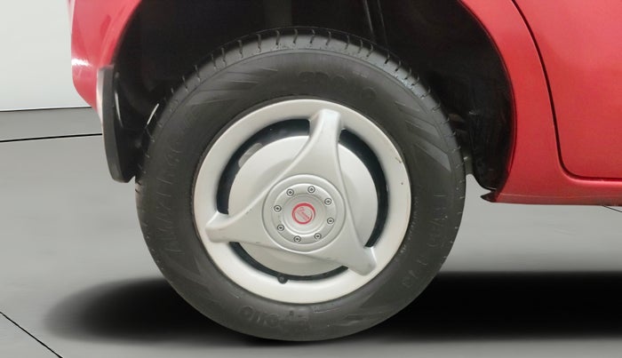 2018 Datsun Redi Go T(O) 1.0, Petrol, Manual, 1,04,773 km, Right Rear Wheel