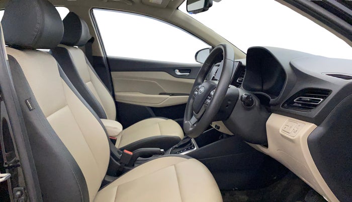 2021 Hyundai Verna SX (O) 1.5 VTVT IVT, Petrol, Automatic, 41,879 km, Right Side Front Door Cabin