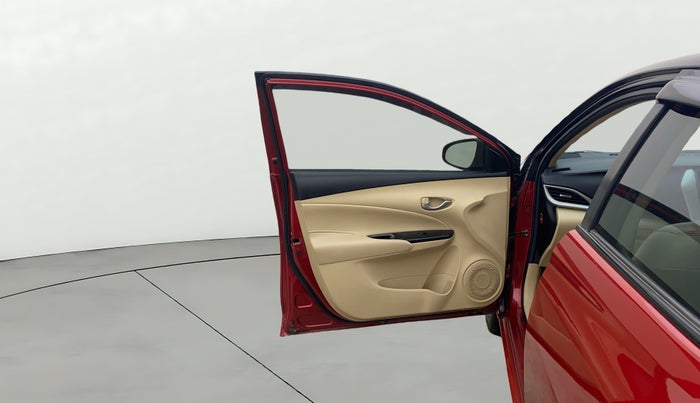 2020 Toyota YARIS V CVT, Petrol, Automatic, 67,534 km, LHS Front Door