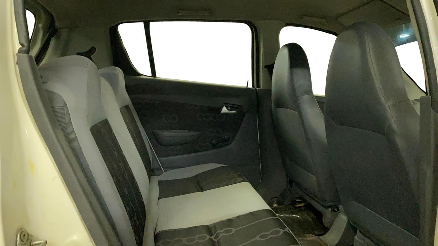 2015 Maruti Alto 800 LXI, Petrol, Manual, 33,787 km, Right Side Rear Door Cabin