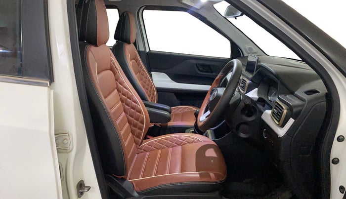 2023 Tata PUNCH ACCOMPLISHED MT, Petrol, Manual, 7,305 km, Right Side Front Door Cabin