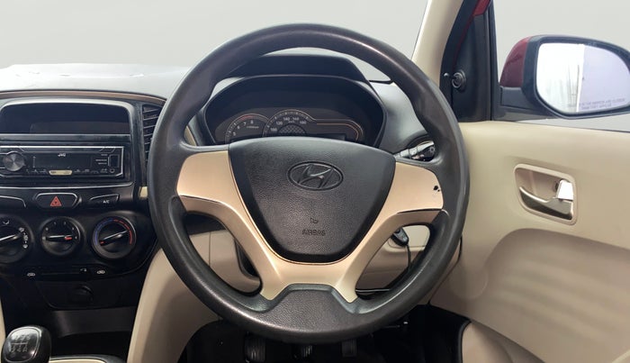 2019 Hyundai NEW SANTRO MAGNA, Petrol, Manual, 1,22,723 km, Steering Wheel Close Up