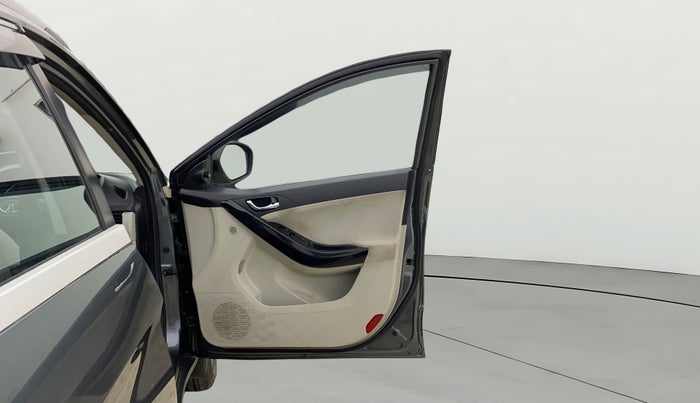 2022 Tata NEXON XZ PLUS DIESEL, Diesel, Manual, 46,142 km, RHS Front Door