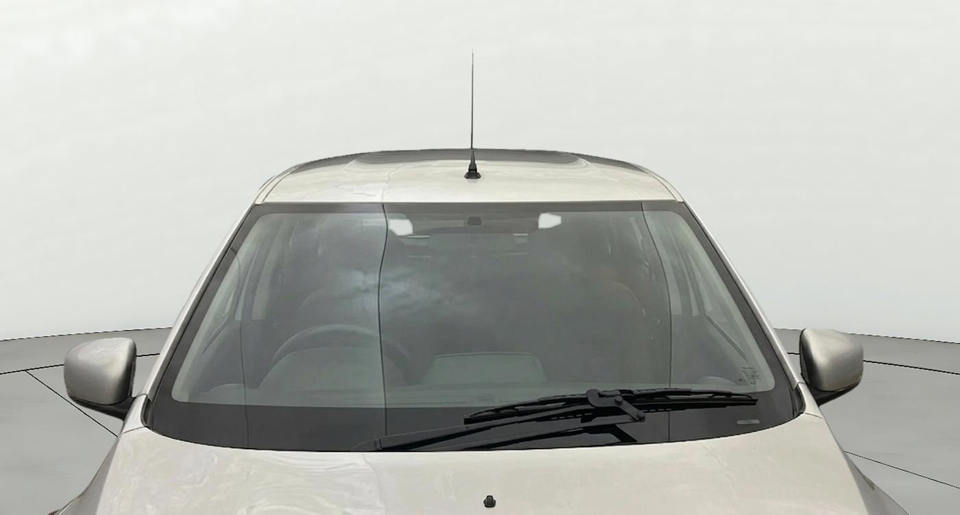 2025 Renault Kwid RXT 1.0 AMT, Petrol, Automatic, 26,043 km, Front Windshield