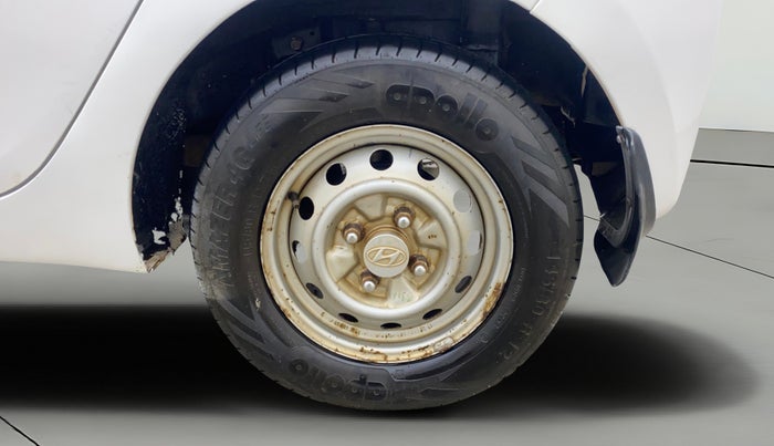 2013 Hyundai Eon ERA +, Petrol, Manual, 52,458 km, Left Rear Wheel