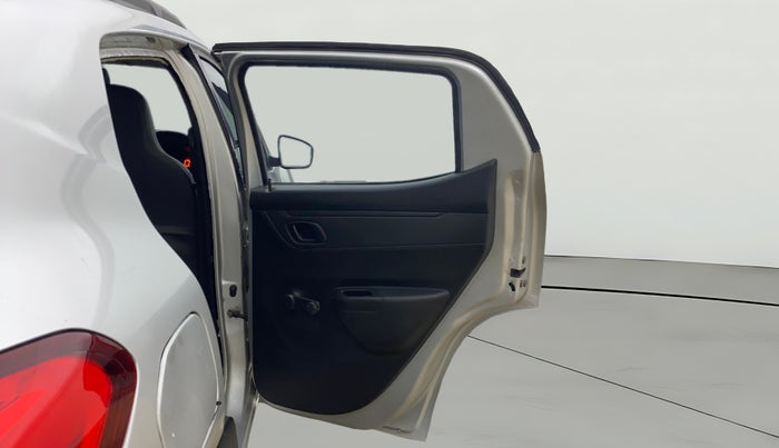 2017 Renault Kwid RXT 1.0, Petrol, Manual, 79,788 km, RHS Rear Door