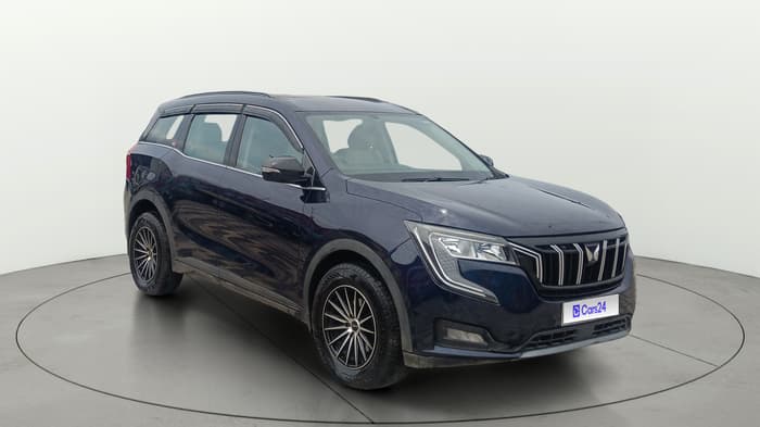 2022 Mahindra XUV700 AX 5 D AT 5 STR, Diesel, Automatic, 63,586 km, Right Front Diagonal