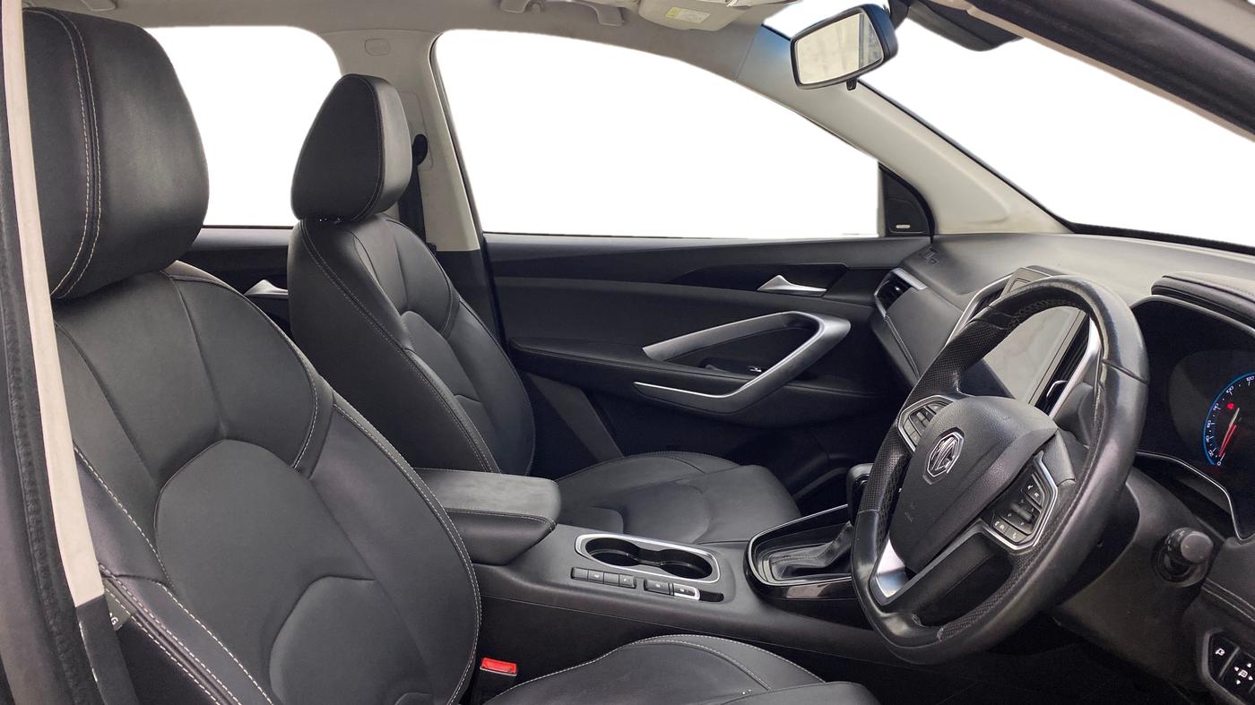 2020 MG HECTOR SHARP 1.5 DCT PETROL, Petrol, Automatic, 47,682 km, Right Side Front Door Cabin