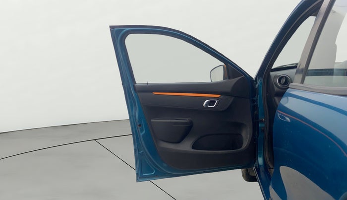 2019 Renault Kwid CLIMBER 1.0 AMT (O), Petrol, Automatic, 36,928 km, LHS Front Door