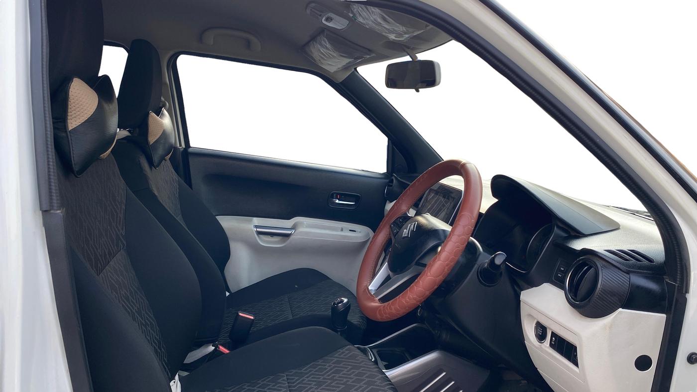 2024 Maruti IGNIS ALPHA 1.2, Petrol, Manual, 21,684 km, Right Side Front Door Cabin