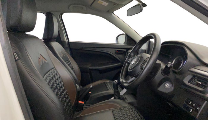 2023 Maruti BREZZA VXI SMART HYBRID, Petrol, Manual, 33,093 km, Right Side Front Door Cabin