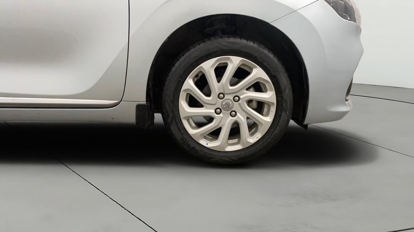 2023 Maruti Baleno ZETA PETROL 1.2, Petrol, Manual, 52,572 km, Right Front Wheel