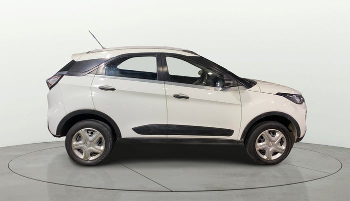 2022 Tata NEXON XM PETROL, Petrol, Manual, 66,589 km, Right Side View