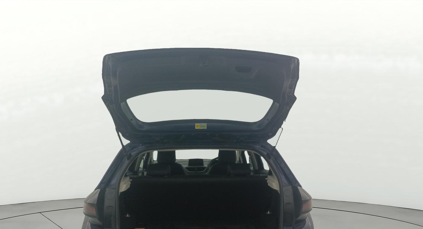 2023 Tata ALTROZ XZ PLUS O SUNROOF CNG, CNG, Manual, 17,767 km, Boot Door Open