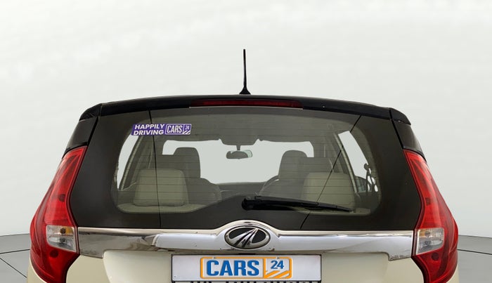 2018 Mahindra MARAZZO M6 7 STR, Diesel, Manual, 58,406 km, Rear Windshield