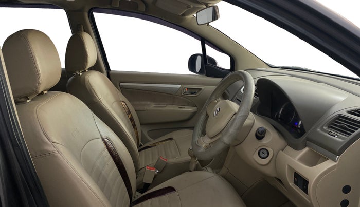 2015 Maruti Ertiga VDI, Diesel, Manual, 98,659 km, Right Side Front Door Cabin