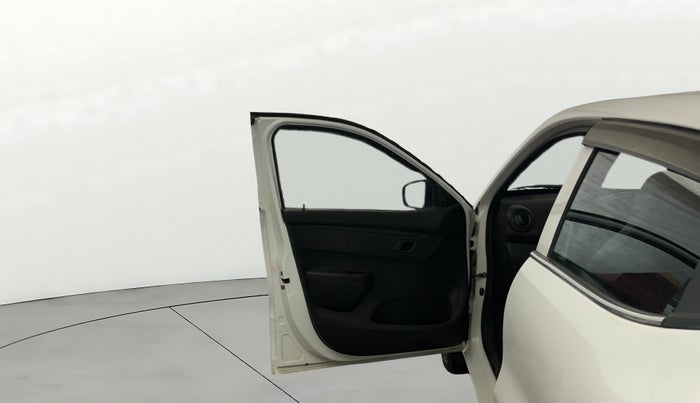 2020 Renault Kwid RXL 1.0, Petrol, Manual, 6,976 km, LHS Front Door