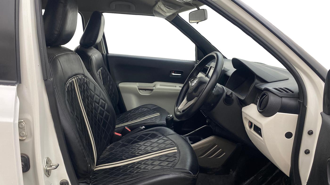 2018 Maruti IGNIS ALPHA 1.2, Petrol, Manual, 1,27,486 km, Right Side Front Door Cabin