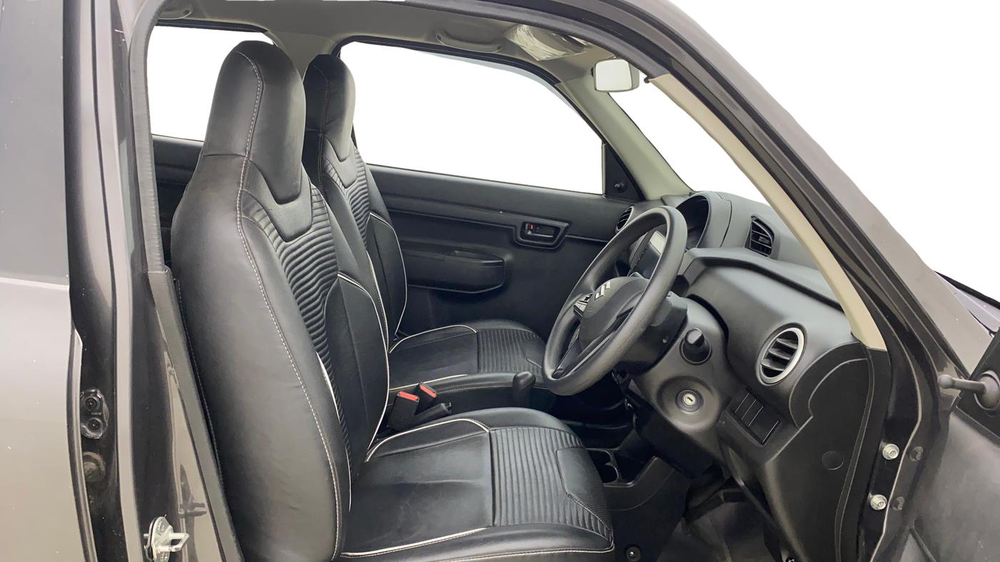 2020 Maruti S PRESSO VXI PLUS AMT, Petrol, Automatic, 39,345 km, Right Side Front Door Cabin