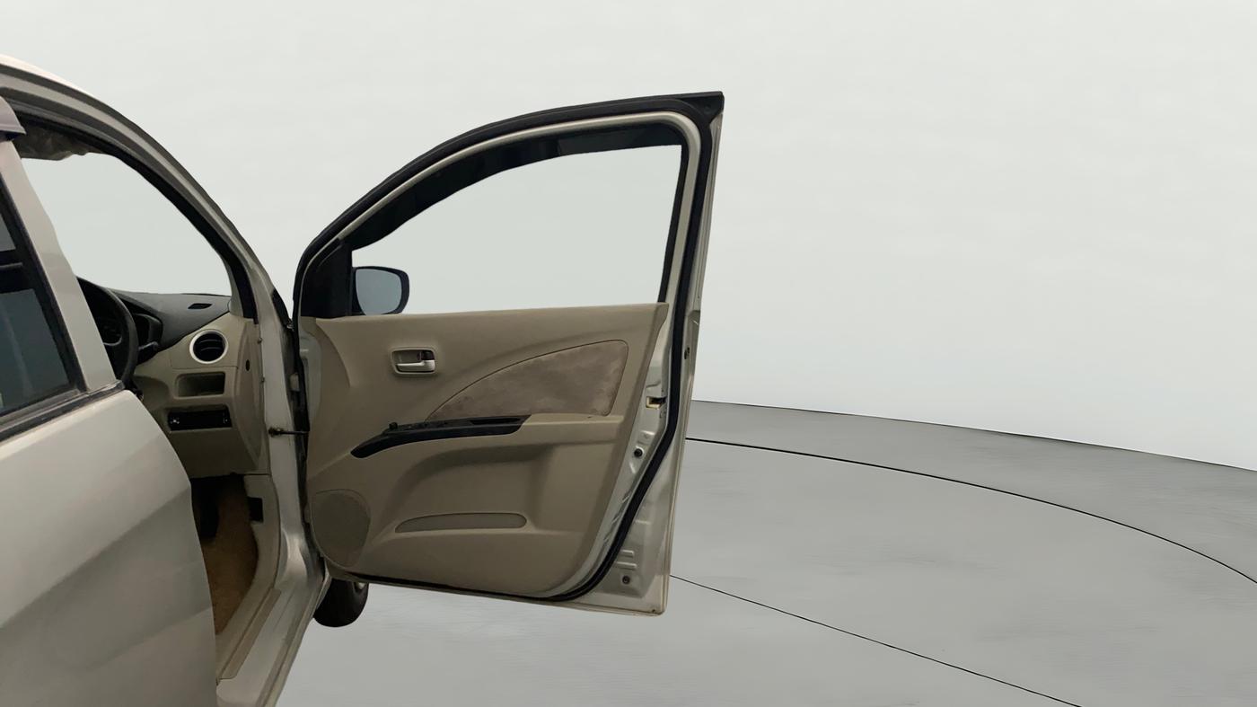 2016 Maruti Celerio ZXI, CNG, Manual, 71,491 km, RHS Front Door