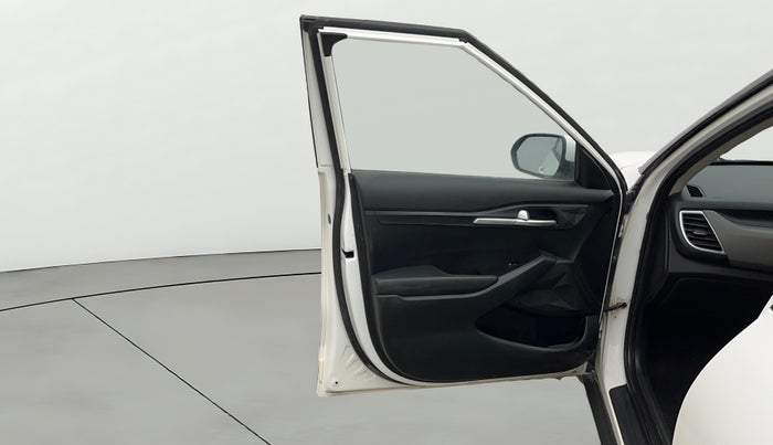 2020 KIA SELTOS HTK PLUS 1.5, Petrol, Manual, 95,397 km, LHS Front Door