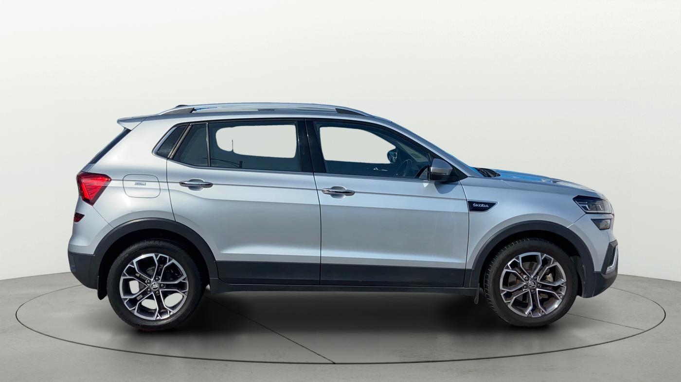 2023 Skoda KUSHAQ STYLE 1.5L TSI DSG, Petrol, Automatic, 45,728 km, Right Side View