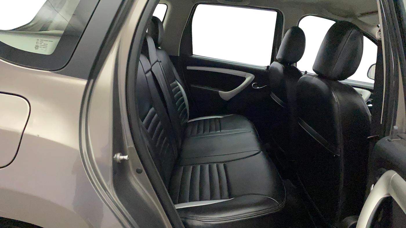 2017 Nissan Terrano XL (P), Petrol, Manual, 32,230 km, Right Side Rear Door Cabin
