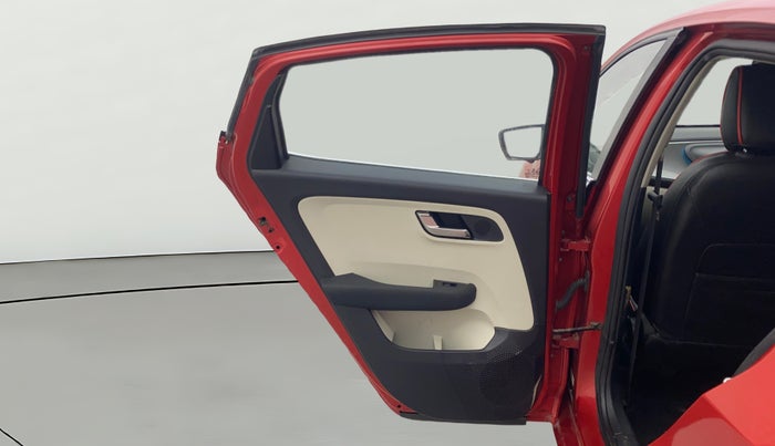 2022 Tata ALTROZ XZ PETROL, Petrol, Manual, 45,554 km, LHS Rear Door