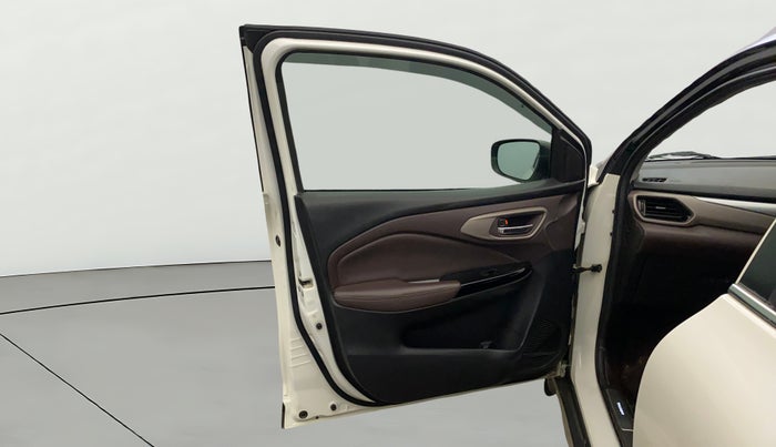 2024 Toyota Urban Cruiser Taisor V 1.0 Petrol MT, Petrol, Manual, 18,391 km, LHS Front Door