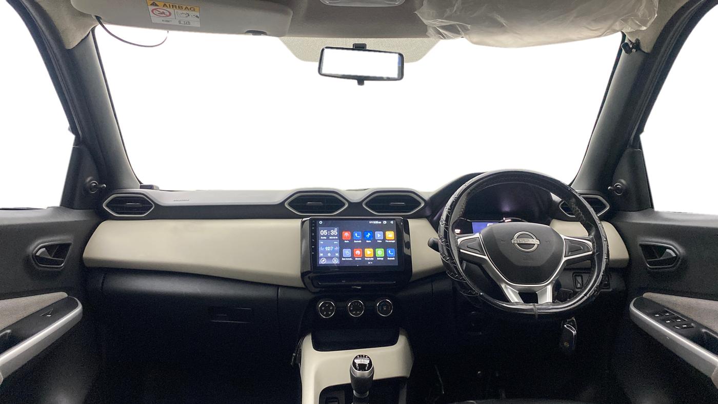2023 Nissan MAGNITE XE, Petrol, Manual, 23,597 km, Dashboard