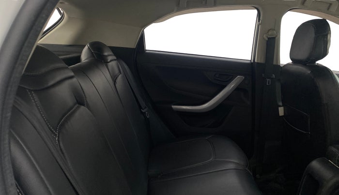 2023 Tata NEXON XM SUNROOF DIESEL, Diesel, Manual, 1,22,287 km, Right Side Rear Door Cabin