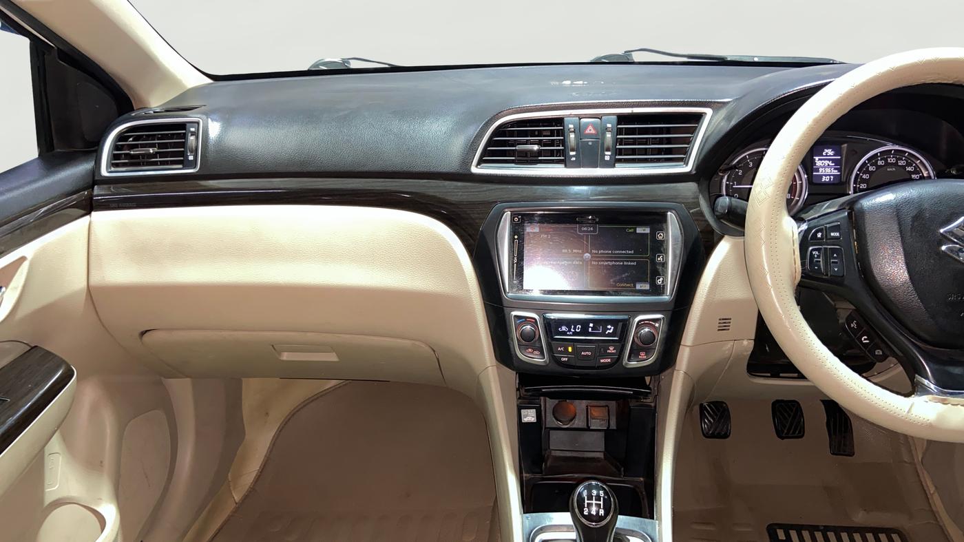2018 Maruti Ciaz ALPHA 1.4 PETROL, CNG, Manual, 95,977 km, Air Conditioner
