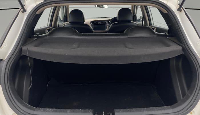 2020 Hyundai Elite i20 MAGNA PLUS 1.2, Petrol, Manual, 55,623 km, Boot Open Zoomed View