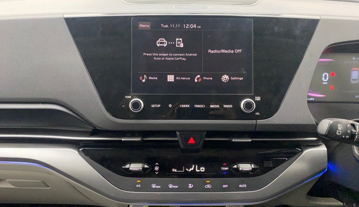 2022 KIA CARENS PRESTIGE PLUS 1.4 PETROL 7 STR, Petrol, Manual, 37,844 km, Air Conditioner