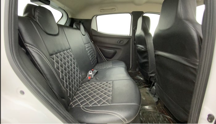 2024 Renault Kwid RXT 1.0, Petrol, Manual, 8,653 km, Right Side Rear Door Cabin