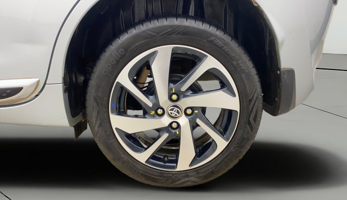 2024 Toyota Glanza G, Petrol, Manual, 33,862 km, Left Rear Wheel