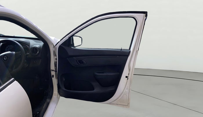 2024 Renault Kwid RXT 1.0 AMT, Petrol, Automatic, 10,574 km, RHS Front Door