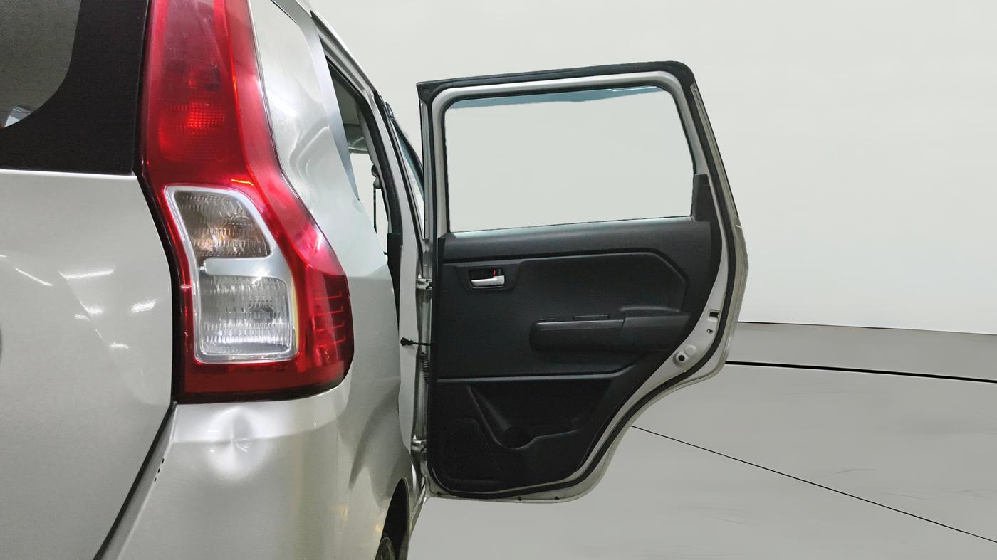 2022 Maruti New Wagon-R ZXI 1.2 AMT, Petrol, Automatic, 6,268 km, RHS Rear Door