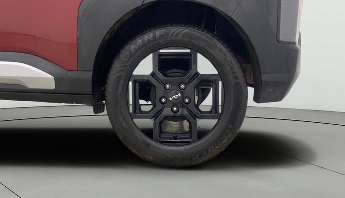 2025 KIA SYROS HTK Plus 1.0 Turbo 6MT, Petrol, Manual, 9,177 km, Left Rear Wheel