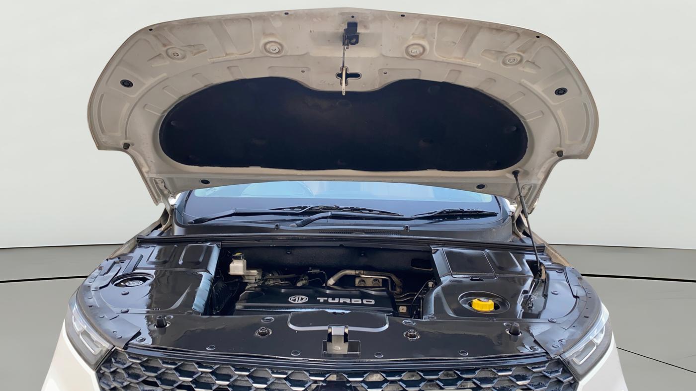 2021 MG HECTOR PLUS SHARP 1.5 PETROL TURBO HYBRID MT 6-STR, Petrol, Manual, 40,877 km, Open Bonet