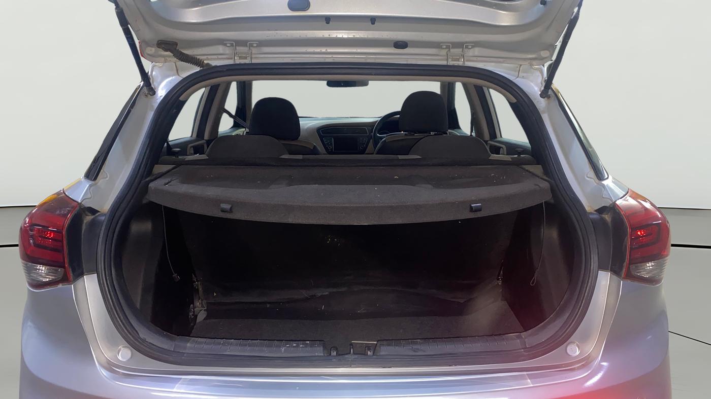 2019 Hyundai Elite i20 SPORTZ PLUS 1.2, Petrol, Manual, 39,692 km, Boot Open Zoomed View