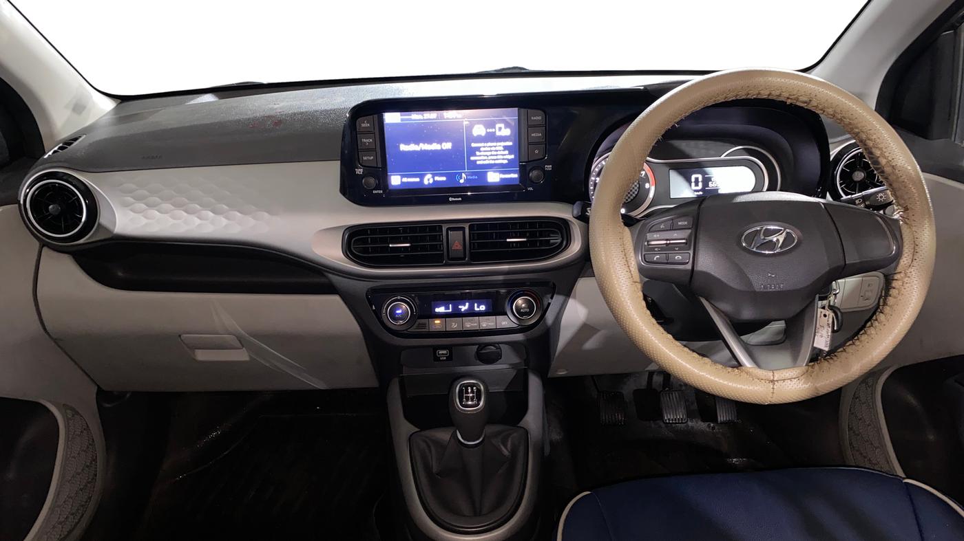 2020 Hyundai GRAND I10 NIOS SPORTZ 1.2 KAPPA VTVT, Petrol, Manual, 18,284 km, Dashboard