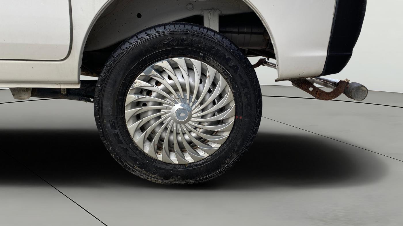 2024 Maruti Eeco 5 STR AC, Petrol, Manual, 8,052 km, Left Rear Wheel